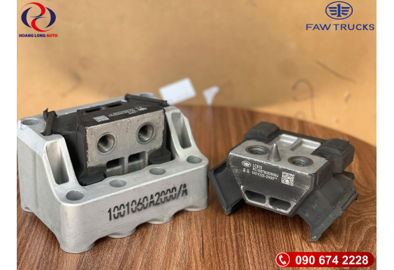 Cao Su Chân Máy Trước Xe Đầu Kéo FAW 460HP